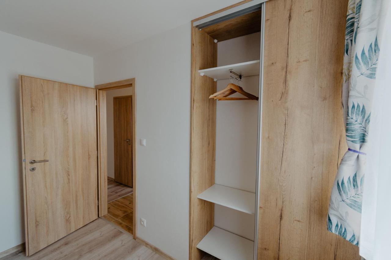 Apartmany Zara Нова Лесна Екстер'єр фото